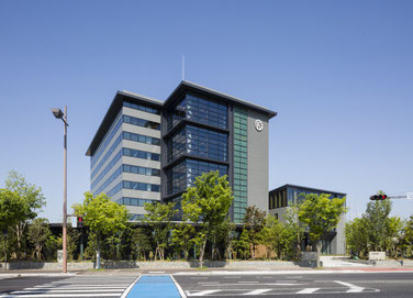 松尾建設本社ビル(鉄骨造+CLT床6階建)
