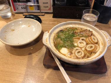 熱々の鍋焼きラーメン