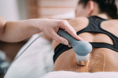 Ultraschalltherapie und Elektrotherapie in Basel bei Wellsana Physiotherapie