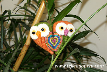 Tutorial: parejita de búhos que al estar juntitos forman un corazón! Especiales para el día de San valentín Están tejidos a crochet en la técnica de amigurumi) (amigurumi owl)