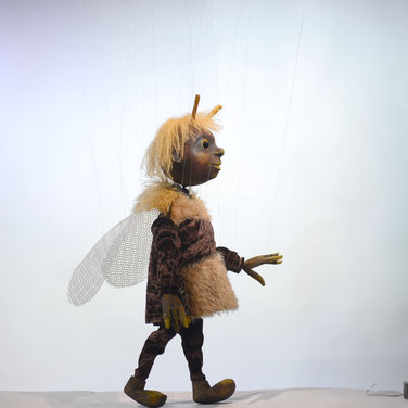 Marionette Honigbiene