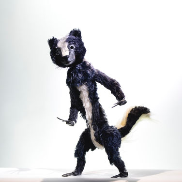 Marionette skunk