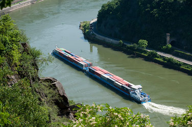 Motor ship Joline at the Lorelei