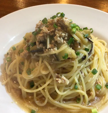 鶏そぼろと佐賀産ナスの和風パスタ~新生姜風味~(8月19日予定)