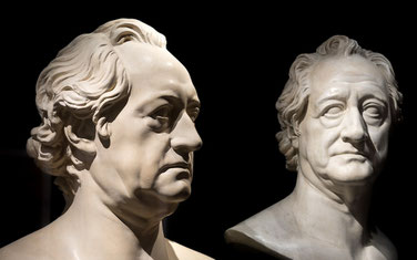 zwei Goethe-Büsten im Goethe-Nationalmuseum