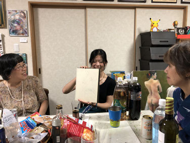 新入生徒：日南乃さんのデッサン発表