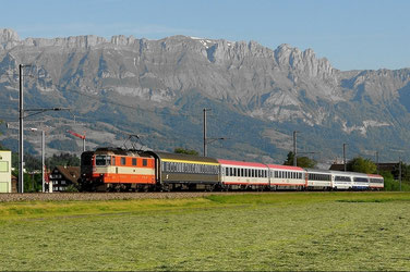 Bahnfoto Schweiz SBB Re 4/4II P.Trippi