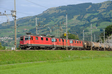 Bahnfoto Schweiz SBB Re 4/4II P.Trippi 