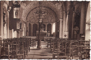 intérieur de l'église dans les années 1930