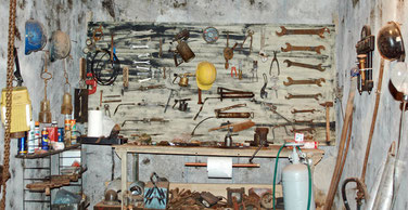 outils utilisés dans la mine musée des Gueules Rouges Tourves