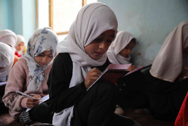 Florient ZWEIN - Afghanistan  - Kaboul - L'école pour tous, pas pour toutes. - Festival photographique de Moncoutant sur Sèvre