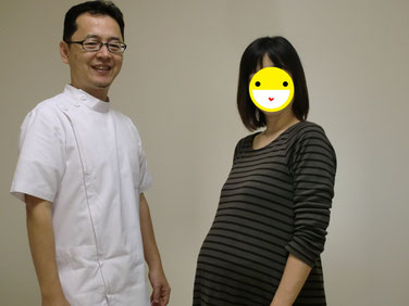 しんそう福井武生では、手足のバランスから身体の歪みを調整し、妊婦さんの腰痛も改善します。