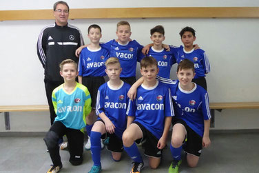 Hintere Reihe v.Li.: Trainer U.Stucki, M.Sulik, R.Ziegele, A.Lamera, A.Jumaa Vordere Reihe v.Li. B.Präger, L.Ostburg, M.Helmecke, I.Koloska