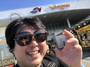 海老名サービスエリア正面玄関
