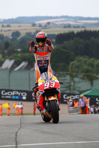 Obenauf am Sachenring: Marc Marquez