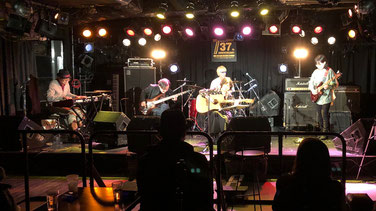 THE LIME ライブ　あゆみさんの歌の上手さにビックリでした。