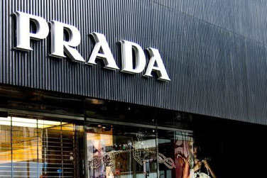 Prada Store - Montevarchi - A'Loro B&B - Tra Loro Ciuffenna e Terranuova -  La vera natura Toscana