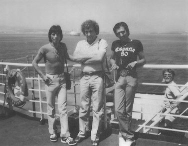 El Jero, El batería Jesús y su hermano el beibi crucero Ceuta 1981