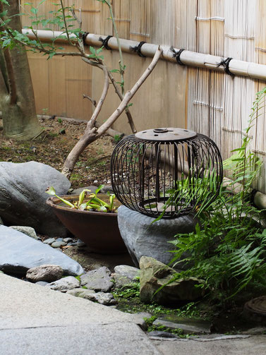 時代古鉄鈴虫釣燈籠