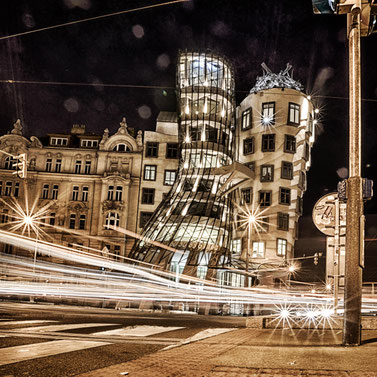 Prag, Tančící dům (tanzendes Haus)