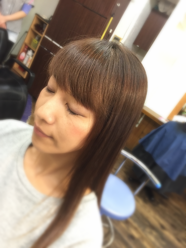 縮毛矯正をする際に前髪もするのか、しないのか、決め所は何?