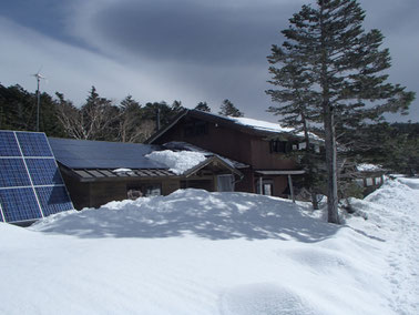 北八ヶ岳　雪山縦走　ラッセル　ワカン講習会　登山ツアー