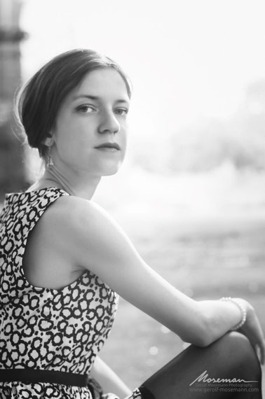 Lena wearing an elegant skirt with beautiful jewelry