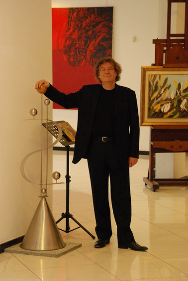M° Renato Natale Chiesa +39 3925413158