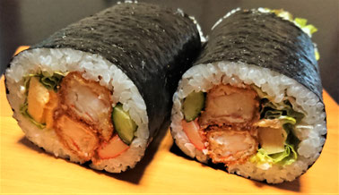 大エビサラダ巻き(大エビ2本使用)1600円(税別)