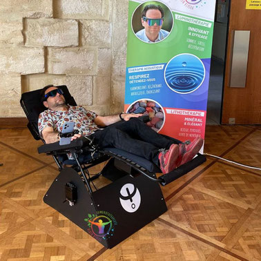 alain rivera siege lumino vibroacoustique psio trans sonotherapie et lunettes de lumino-relaxation salon medecines douces l'houmeau septembre 2025