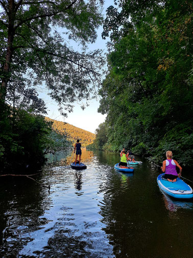 SUP Yoga für Anfänger und Fortgeschrittene auf dem Neckar zwischen Heilbronn und Heidelberg