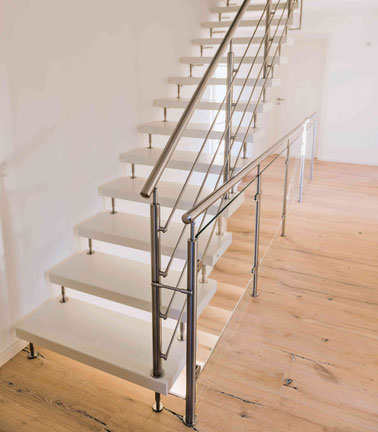 Besonders beliebt ist nach Herstellerangaben die freitragende Kenngott-Treppe. Foto: Kenngott