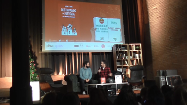 Pascu y Rodri en BCN durante el Mercado de Navidad del Libro