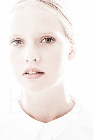 Haare & Make-up: Lina F. Styling: Lena Sch. Model: Veerle c/o JAVA Models Foto: Markus Thiel