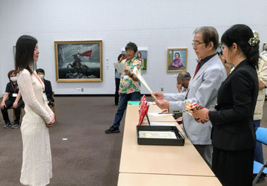 東京都美術館にて受賞式