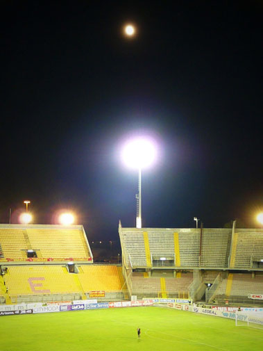La luna su Lecce / The moon over Lecce