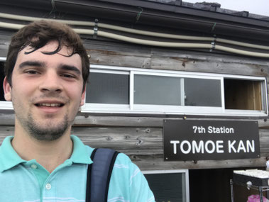Thomas at 7th station