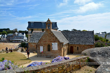 chapelle saint-guirec  côte de granit rose 