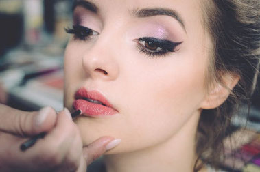 Farbauftrag für perfekte Lippen TeenEvent