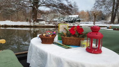 Winterkahnfahrt mit Essen