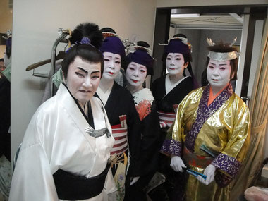千葉市民会館大ホール百華撰若紫さくら社中の皆様