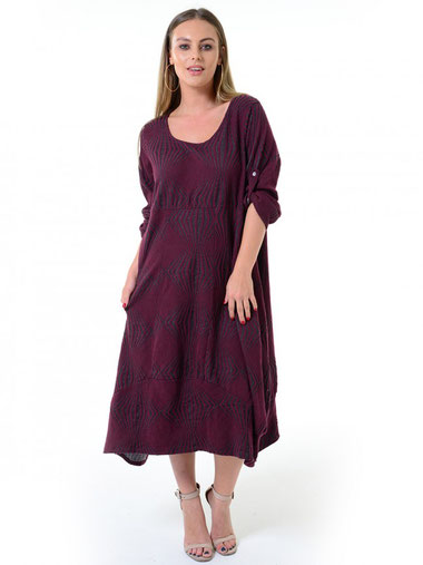 Kleid mit Struktur in A-Form
