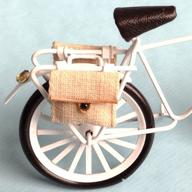 Miniatur-Fahrradtaschen basteln