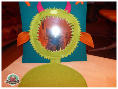 Quiet book Monsterbuch Spielbuch Nähbuch Activity buch Softbook Reisespielzeug Nähanleitung Schablonen ein Spielbuch nähen