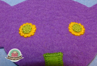 Quiet book Monsterbuch Spielbuch Stoffbuch Activity Buch Softbook Reisespielzeug Nähanleitung Schablonen kostenlos ein Spielbuch nähen Feinmotorik Kleinkind Fingerfertigkeit Verschlüsse lernen