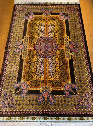 QUM silk  ザロニムサイズ　SAFFIR 工房