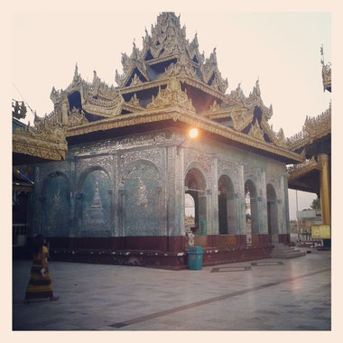 Shwedagon Pagoda, Yangon, Birmanie, 25.01.2014