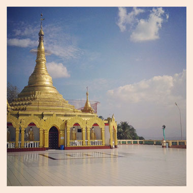 Pagode, Kawthaung, Birmanie, 08.01.2014