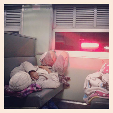 Dans le train de Nong Khai à Bangkok, Thailande, 30.11.2013
