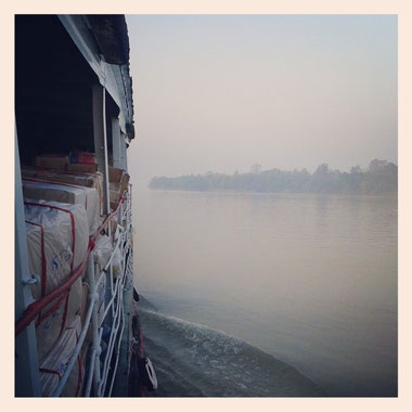 Sur le bateau pour Myaungmya, Birmanie, 29.01.2014